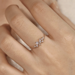 Glitter Raindrop Chain Ring