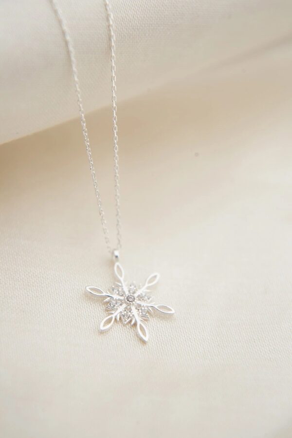 Snowdrop Necklace - Image 2